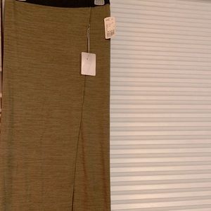 F21- long ankle length maxi skirt